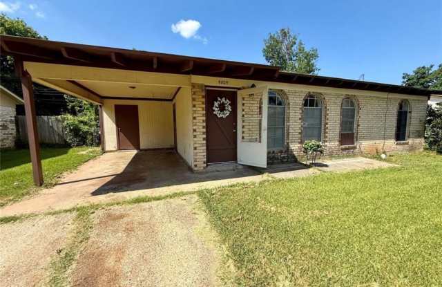 This Just In! New To The Market! photos photos