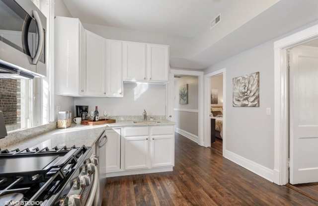 1315 West Eddy St. photos photos