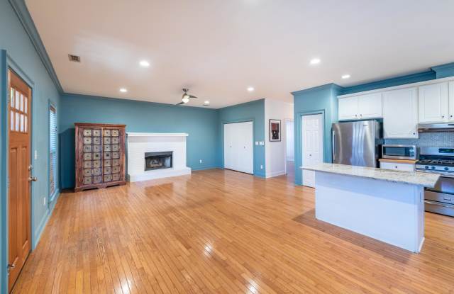 120 Estoria Street SE Gallery 3