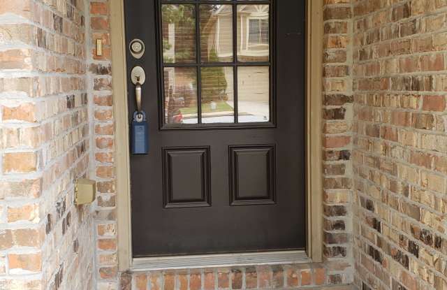 211 Water Oak Place Gallery 3
