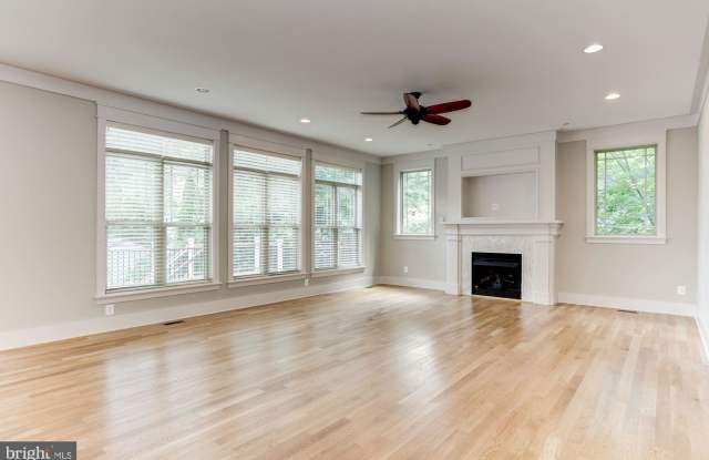 1839 LUSBY PLACE Gallery 4