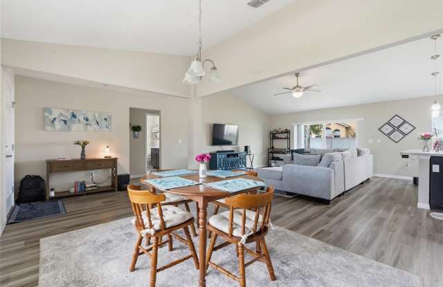 13880 SW 45TH Terrace Gallery 2