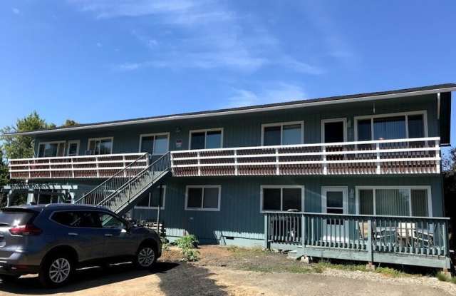 306 NW Sherry St - 306 Sherry Street, Winston, OR 97496