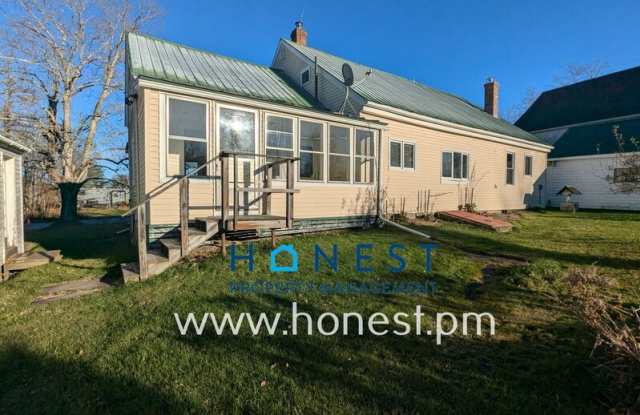 197 Winthrop Center Road - 2 photos photos