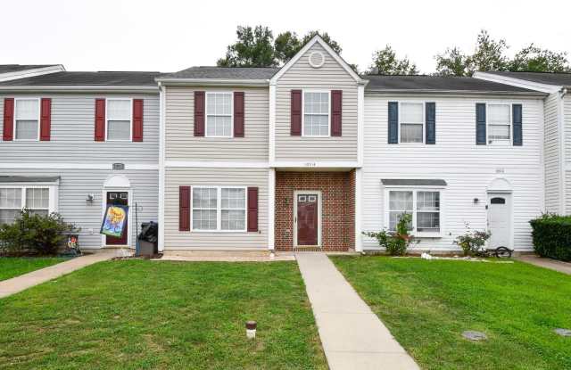 BEAUTIFUL TOWNHOME FOR RENT photos photos