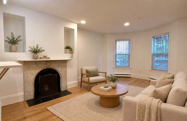 24 Yarmouth St Gallery 3
