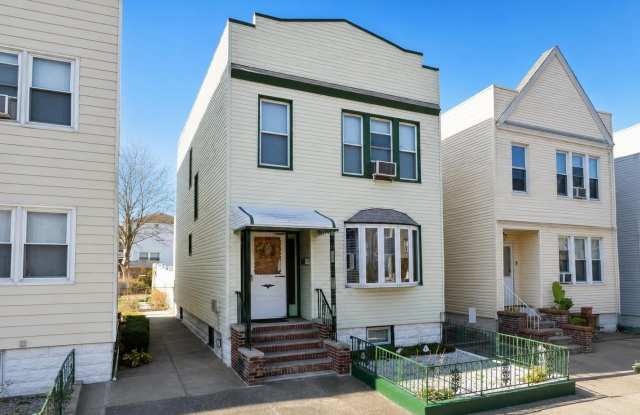 147 TERHUNE AVE Gallery 1