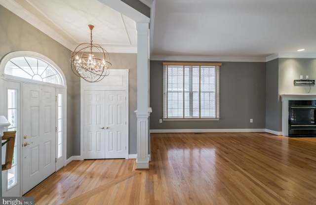 2202 HARITHY DRIVE Gallery 3