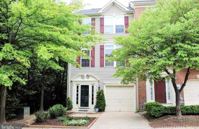 4 Level End-Unit TH with Garage! photos photos
