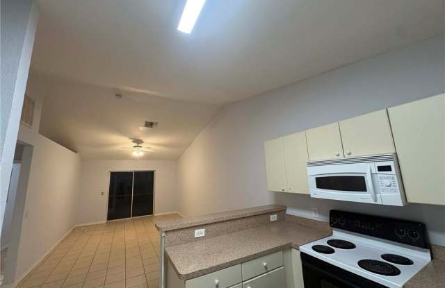 1002 W 12th Street photos photos