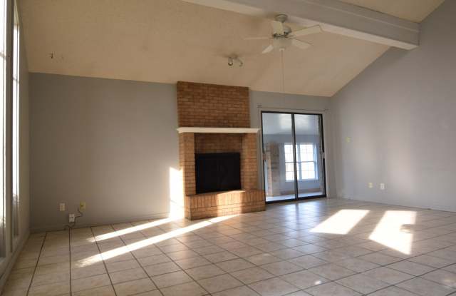$1,500.00 Move-in-Special Gallery 3