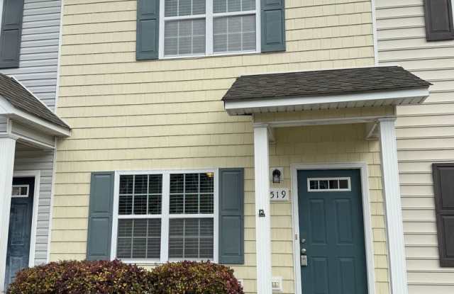 Beautiful 2 bedroom, 2.5 bath Town House photos photos