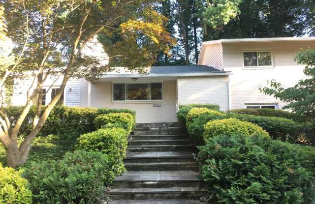 6928 WINTERBERRY LN Gallery 3