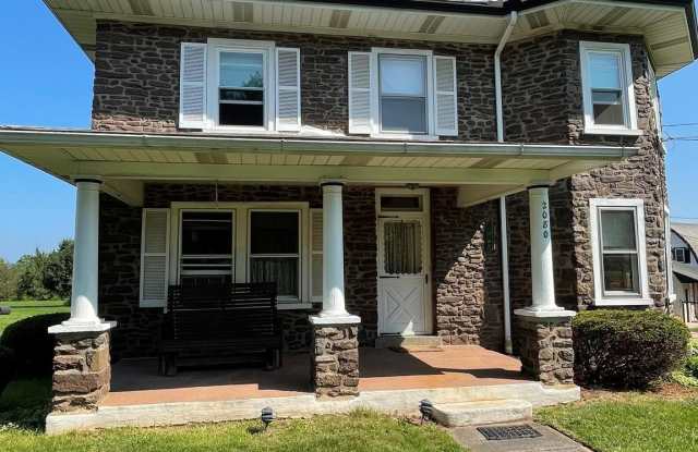 2080 MILFORD SQUARE Pike photos photos 2080 MILFORD SQUARE Pike photos photos