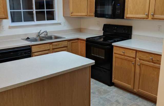 6743 Mountain Majesty Way Gallery 2