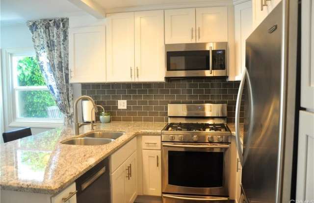 27587 Brookside Lane Gallery 2