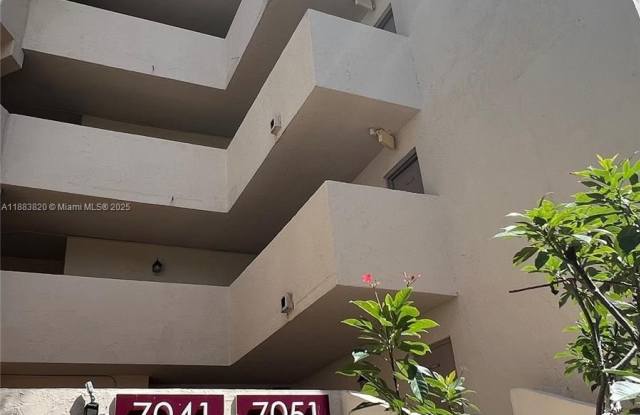 7051 Environ Blvd photos photos