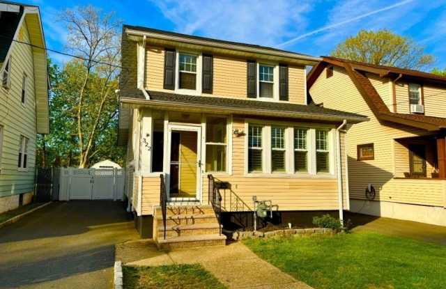 322 E Stearns St photos photos