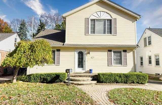 806 N ALTADENA Avenue photos photos