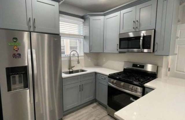 1443 Lexington Pl Gallery 3