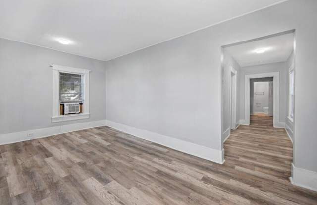 1648 West 36th Street-1 Gallery 3