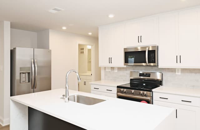Pet-Friendly Glenbrook Apartment Near Crozet Park photos photos