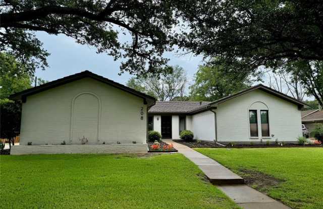 208 Oak Valley Drive Gallery 4