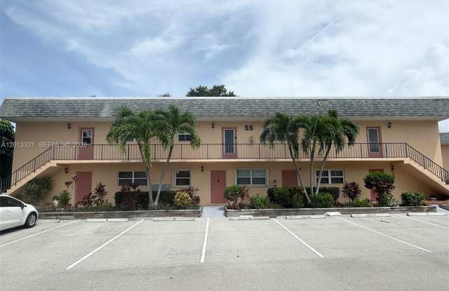 2950 SE Ocean Blvd photos photos