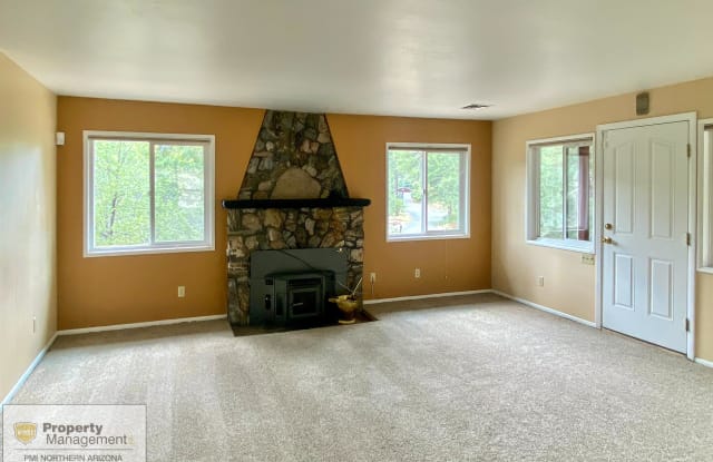 704 W Maricopa Dr - 704 Maricopa Drive, Yavapai County, AZ 86303