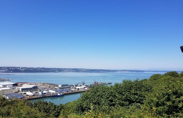 1308 Browns Point Blvd - 1308 Browns Point Blvd, Tacoma, WA 98422