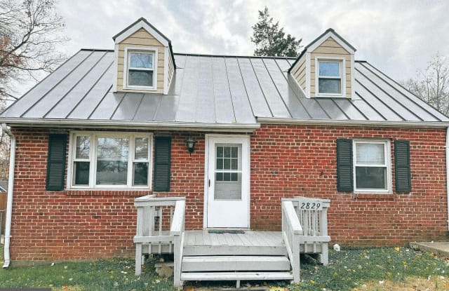 2829 E LEE AVENUE - 2829 East Lee Avenue, Groveton, VA 22306
