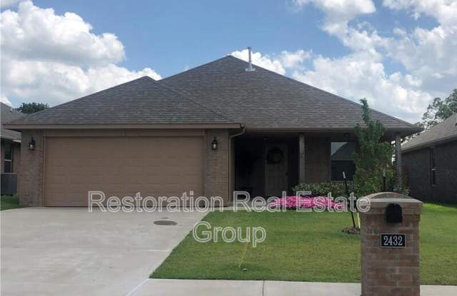2432 Fallview Drive photos photos