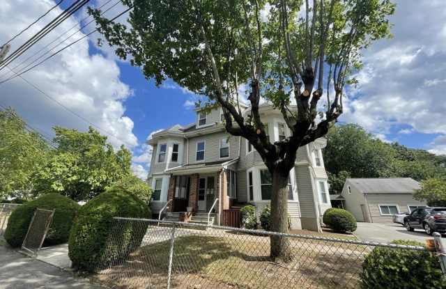 36 Lowell Ave photos photos