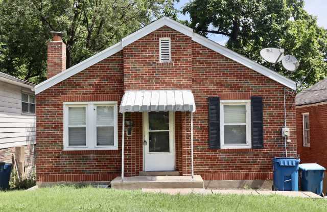 7013 Florence Place photos photos