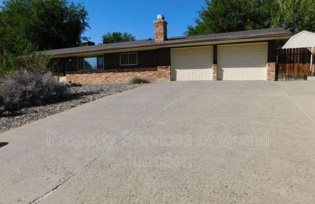 2670 Bahamas Way photos photos