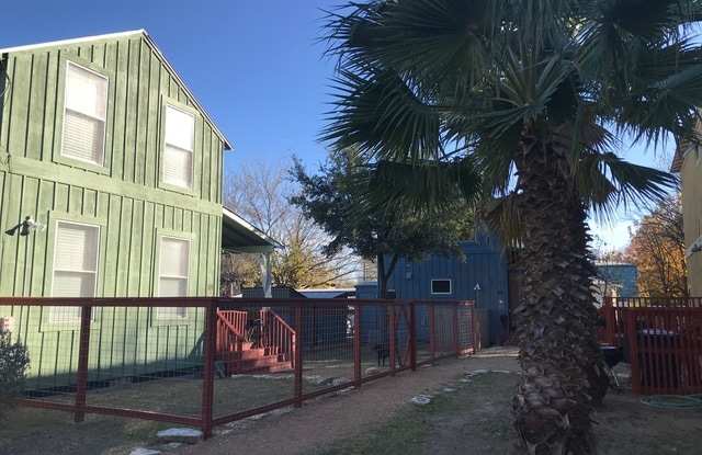 418 CLAY - 418 Clay Street, San Antonio, TX 78204
