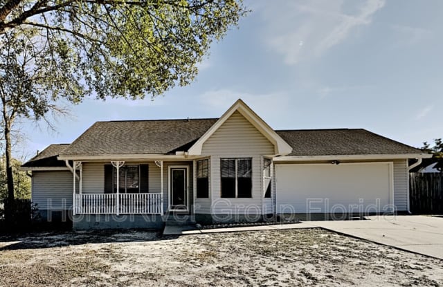 128 Oak Terrace Dr - 128 Oak Terrace Drive, Crestview, FL 32539