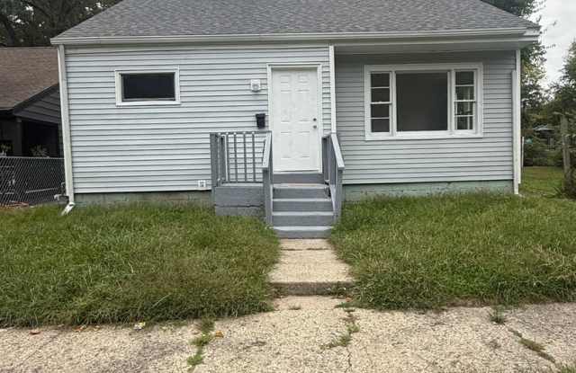 Spacious 3 bedroom home. Section 8 accepted Gallery 1