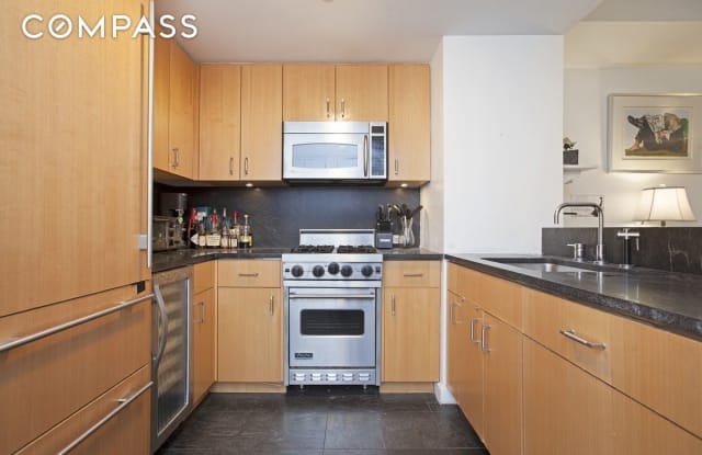 100 West 58th Street - 100 West 58th Street, New York City, NY 10019