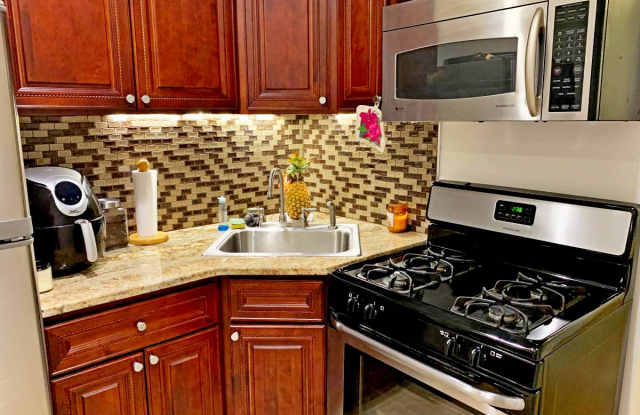 18-16 DeKalb Avenue - 18-16 DeKalb Avenue, Queens, NY 11385 18-16 DeKalb Avenue - 18-16 DeKalb Avenue, Queens, NY 11385