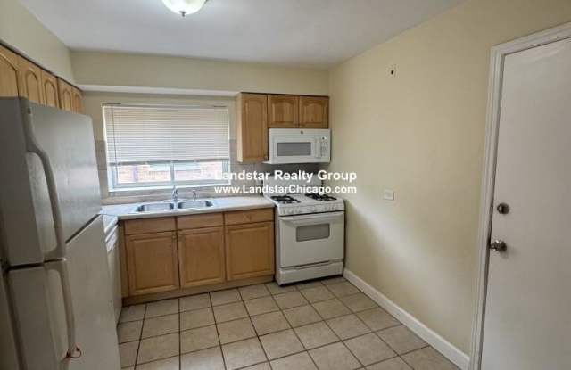 1528 M Harlem - 1528 Harlem Avenue, River Forest, IL 60305