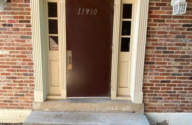 11930 Gravois Road Gallery 2
