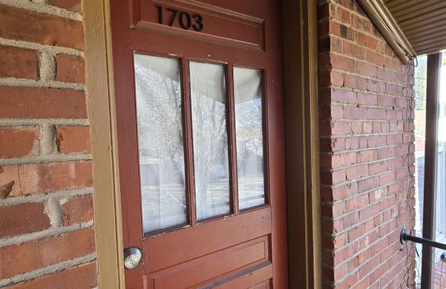 1703 East Lewis Street - 1 photos photos