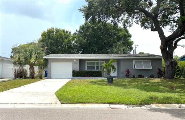 5548 CEDAR STREET NE - 5548 Cedar Street Northeast, St. Petersburg, FL 33703