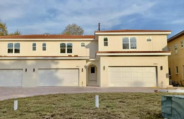1977 Freedom Dr Gallery 3