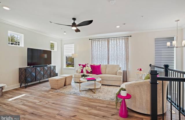 3057 PERTHSHIRE Place Gallery 4