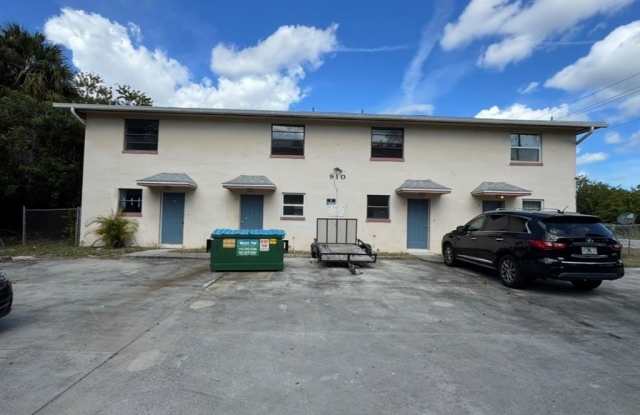 910 Wagner Pl photos photos