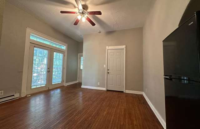 333 S DOUGLAS Avenue unit: 2 photos photos