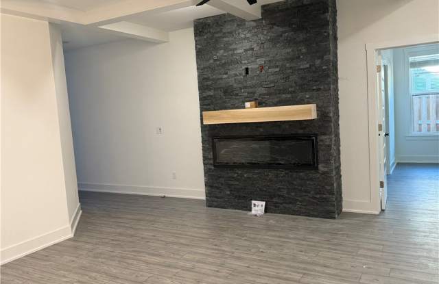3401 SW Lucretia Road Gallery 2