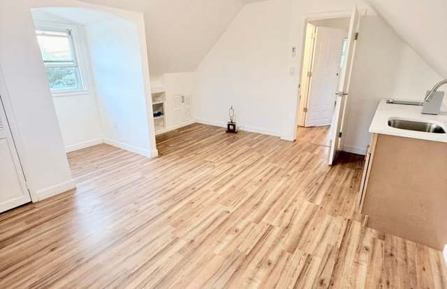 Spacious 1 BR in Farmingdale photos photos